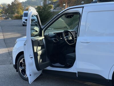 Ford Transit Courier Neuwagen
