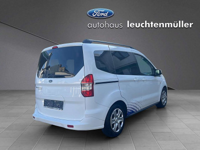 Ford Tourneo Courier Gebrauchtwagen