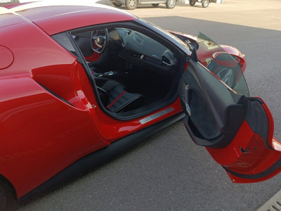 Ferrari 296 Vorführwagen