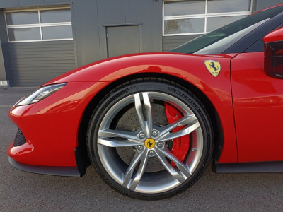 Ferrari 296 Vorführwagen