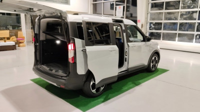 Ford Tourneo Courier Neuwagen
