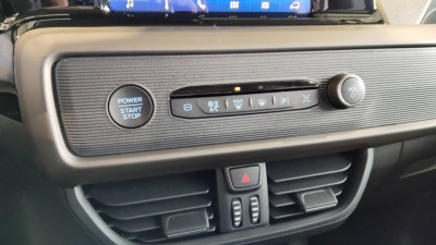 Ford Tourneo Courier Neuwagen