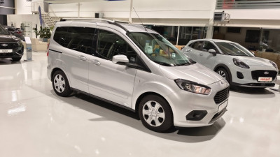 Ford Tourneo Courier Gebrauchtwagen Ford Tourneo Courier Gebrauchtwagen