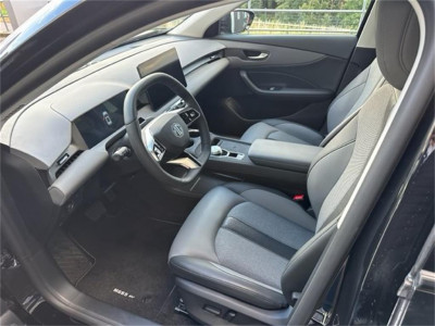 MG MGS5 EV Neuwagen