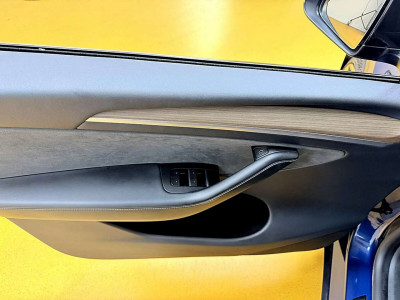 Tesla Model Y Gebrauchtwagen Tesla Model Y Gebrauchtwagen
