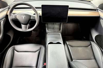 Tesla Model Y Gebrauchtwagen Tesla Model Y Gebrauchtwagen