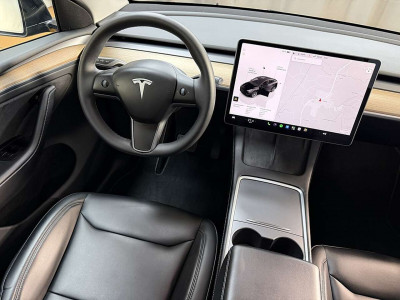 Tesla Model Y Gebrauchtwagen