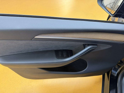 Tesla Model Y Gebrauchtwagen