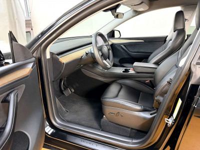 Tesla Model Y Gebrauchtwagen