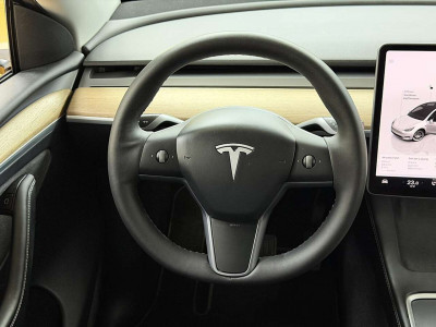 Tesla Model Y Gebrauchtwagen Tesla Model Y Gebrauchtwagen