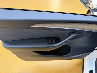 Tesla Model Y Gebrauchtwagen Tesla Model Y Gebrauchtwagen