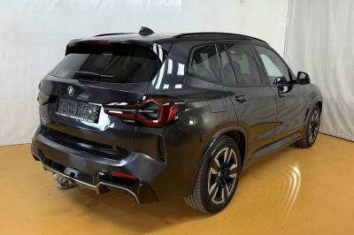 BMW iX3 Gebrauchtwagen BMW iX3 Gebrauchtwagen