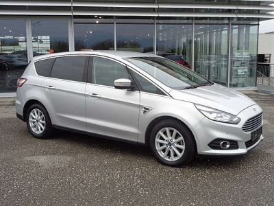 Ford S-MAX Gebrauchtwagen