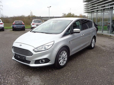 Ford S-MAX Gebrauchtwagen