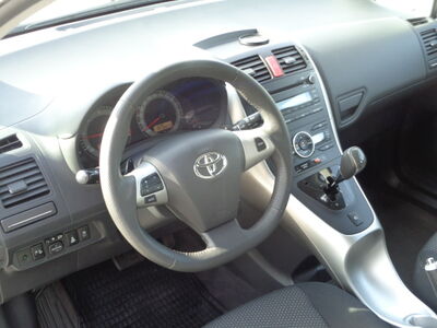 Toyota Auris Gebrauchtwagen Toyota Auris Gebrauchtwagen
