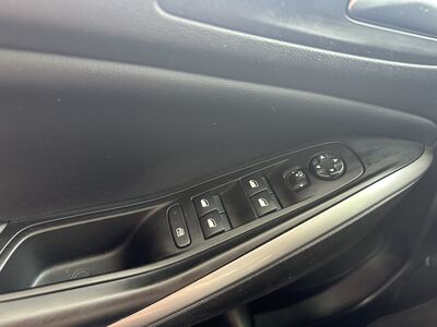 Opel Grandland X Gebrauchtwagen Opel Grandland X Gebrauchtwagen