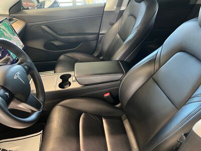 Tesla Model 3 Gebrauchtwagen Tesla Model 3 Gebrauchtwagen