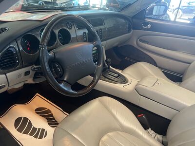 Jaguar XKR Gebrauchtwagen
