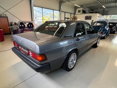 Mercedes-Benz E-Klasse Oldtimer Mercedes-Benz E-Klasse Oldtimer