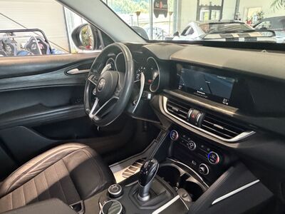 Alfa Romeo Stelvio Gebrauchtwagen Alfa Romeo Stelvio Gebrauchtwagen