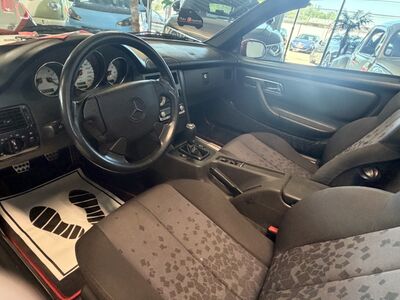Mercedes-Benz SLK Oldtimer Mercedes-Benz SLK Oldtimer