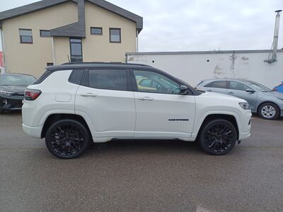 Jeep Compass Gebrauchtwagen