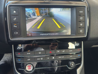 Jaguar XE Gebrauchtwagen