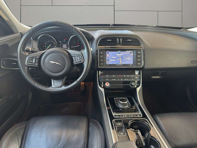 Jaguar XE Gebrauchtwagen