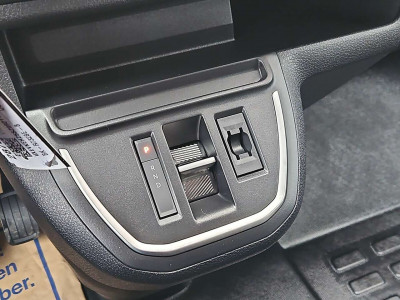 Opel Vivaro Tageszulassung