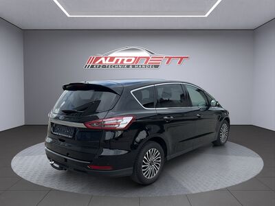 Ford S-MAX Gebrauchtwagen