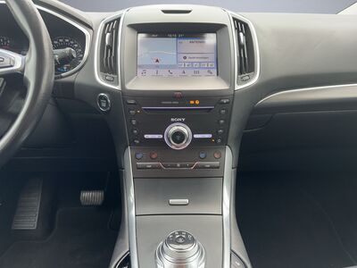 Ford S-MAX Gebrauchtwagen