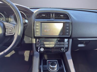 Jaguar F-Pace Gebrauchtwagen