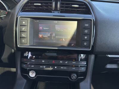 Jaguar F-Pace Gebrauchtwagen