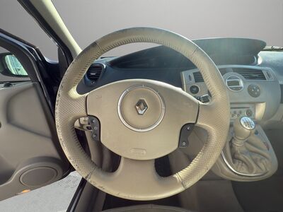 Renault Scénic Gebrauchtwagen