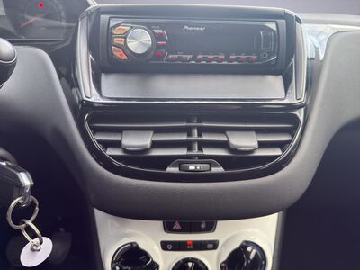 Peugeot 208 Gebrauchtwagen