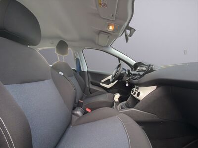 Peugeot 208 Gebrauchtwagen