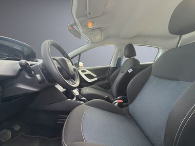 Peugeot 208 Gebrauchtwagen