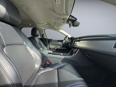 Jaguar XF Gebrauchtwagen