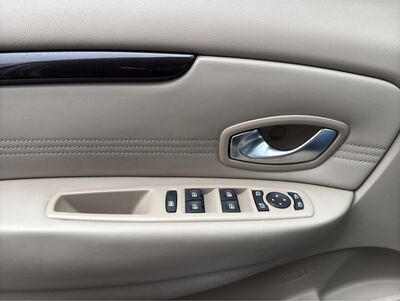 Renault Scénic Gebrauchtwagen