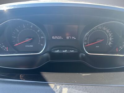 Peugeot 208 Gebrauchtwagen