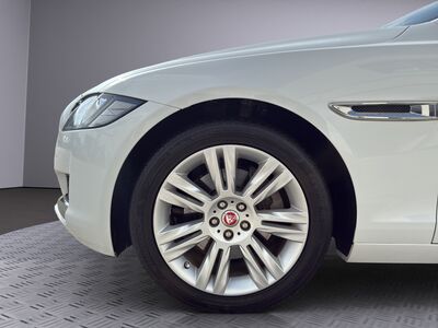 Jaguar XF Gebrauchtwagen