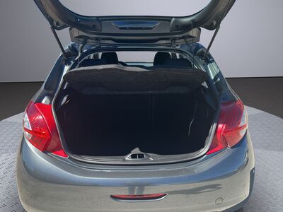 Peugeot 208 Gebrauchtwagen Peugeot 208 Gebrauchtwagen