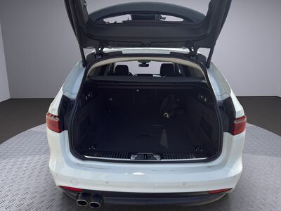 Jaguar XF Gebrauchtwagen