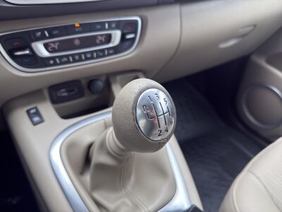 Renault Scénic Gebrauchtwagen Renault Scénic Gebrauchtwagen