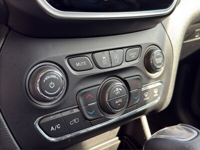 Jeep Cherokee Gebrauchtwagen Jeep Cherokee Gebrauchtwagen