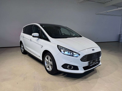 Ford S-MAX Gebrauchtwagen