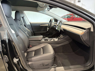Tesla Model 3 Gebrauchtwagen
