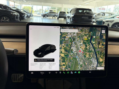Tesla Model 3 Gebrauchtwagen