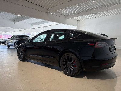 Tesla Model 3 Gebrauchtwagen