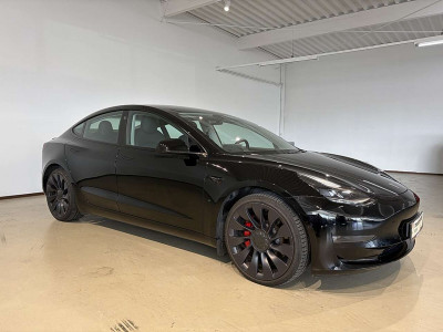 Tesla Model 3 Gebrauchtwagen